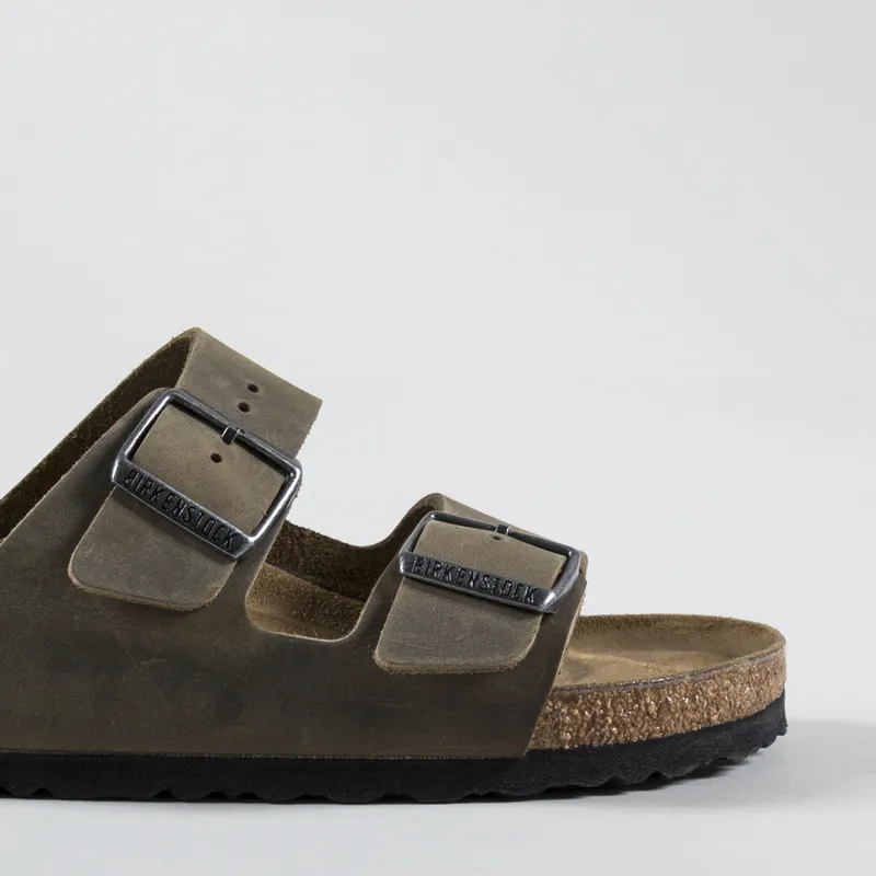 Birkenstock Womens Arizona Oiled Leather Narrow Fit Sandals Faded Khaki-6