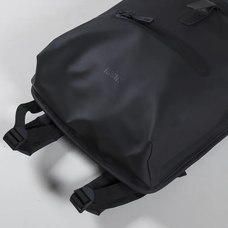Rains Rolltop Rucksack Black-6