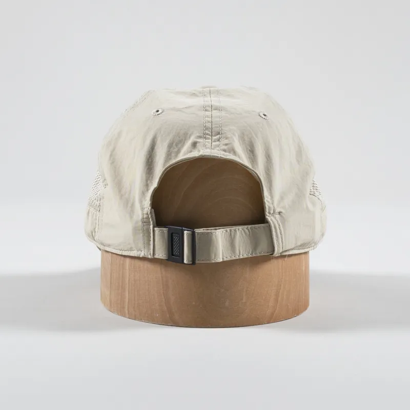 Tan columbia hat on sale