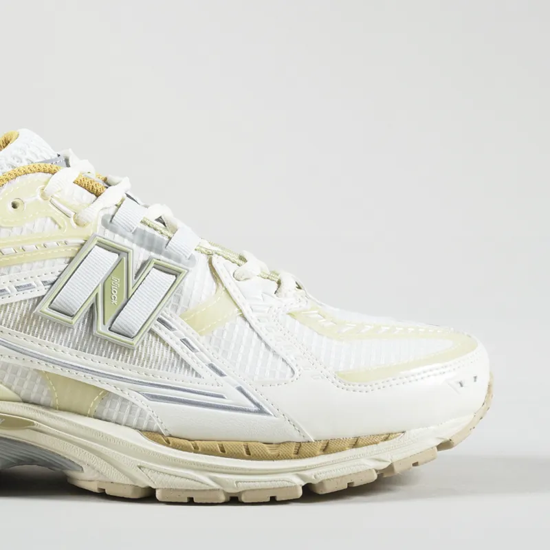 New Balance 1906N Shoes Sea Salt -6