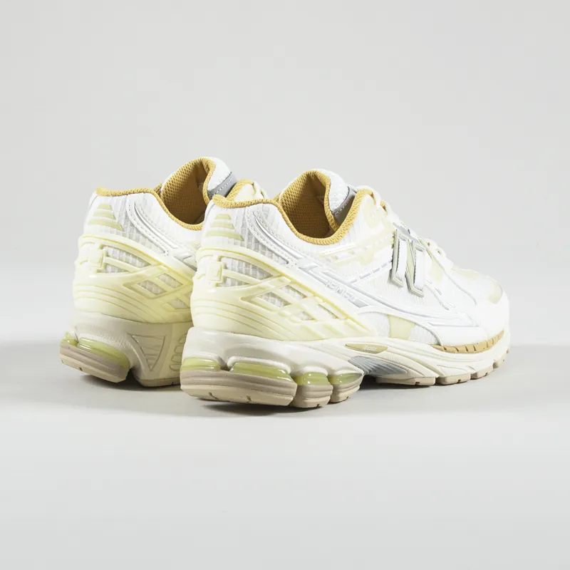 New Balance 1906N Shoes Sea Salt -1