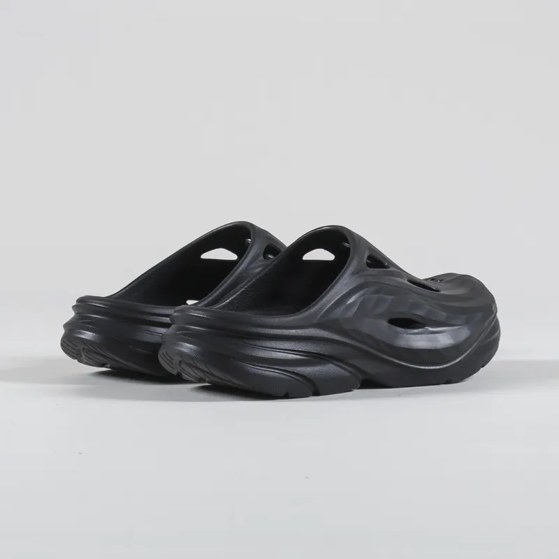 HOKA Ora Recovery Mule Black-1