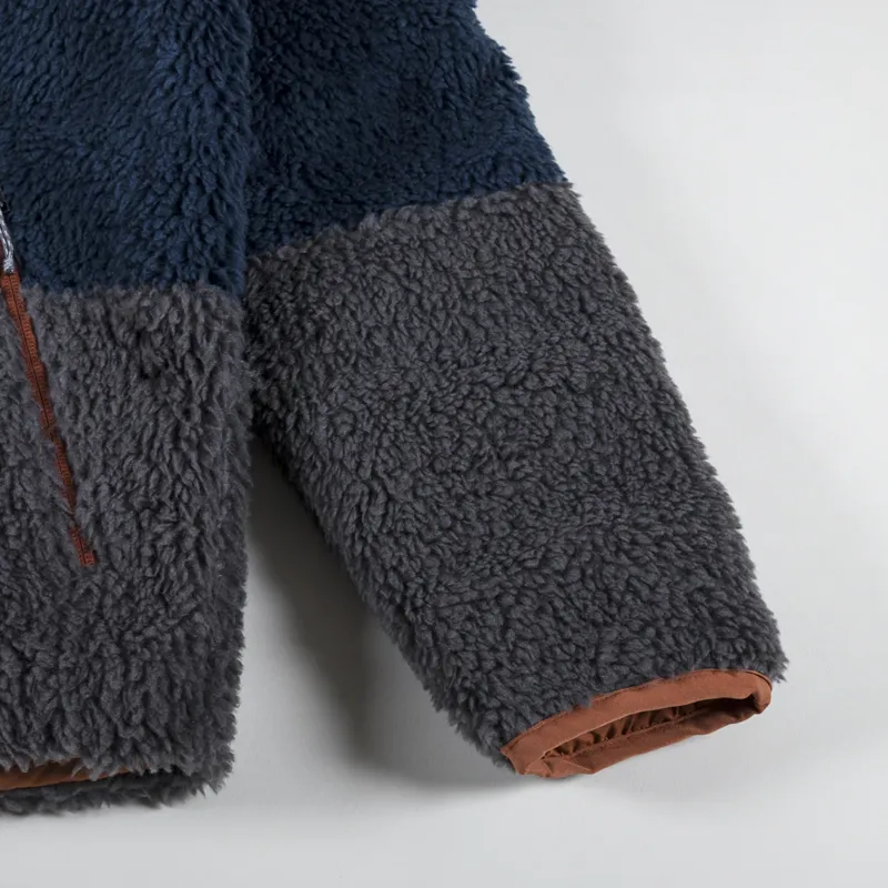 Patagonia Reversible Silent Down Jacket Sisu Brown-9