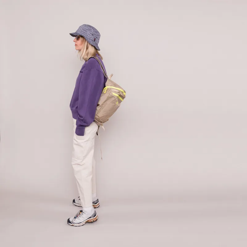 Carhartt WIP Womens Akron Sweat Cassis-2