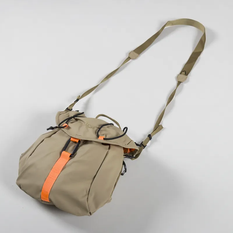 Elliker Fells Crossbody Bag 4L Sand-3