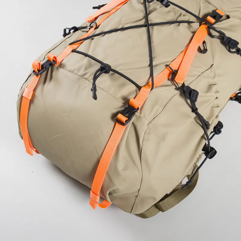 Elliker Maller Flap Over Backpack 33L Sand-6