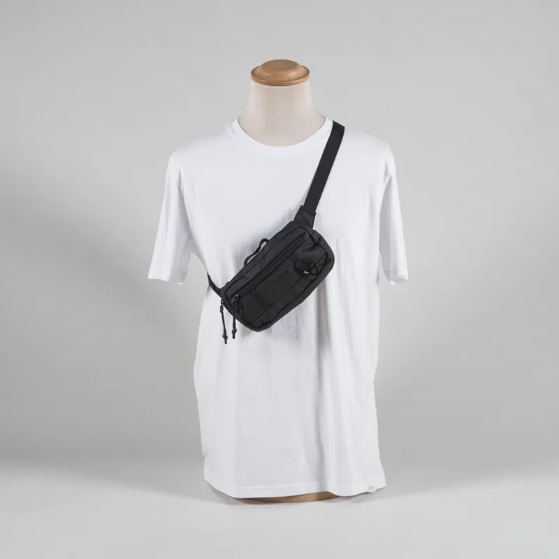 Elliker Semer Sling Bag 1L Black-2