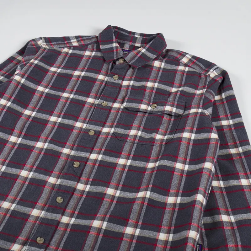 Patagonia Lightweight Fjord Flannel Shirt Major Ink Black-2