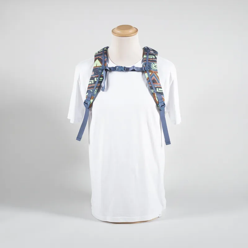 Patagonia Atom Tote Pack 20L High Hopes Geo-5