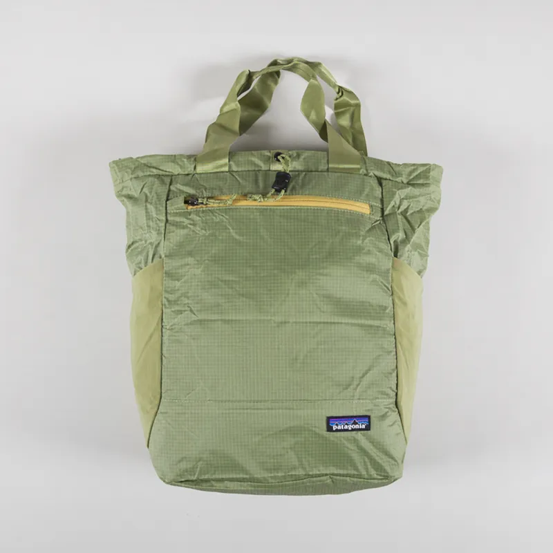 Patagonia Recycled Ultralight Black Hole Tote Pack Buckhorn Green