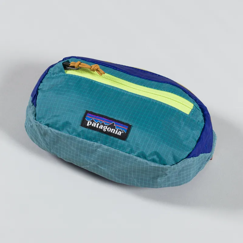 Patagonia Ultralight Black Hole Mini Hip Pack Patchwork Subtidal Blue-4