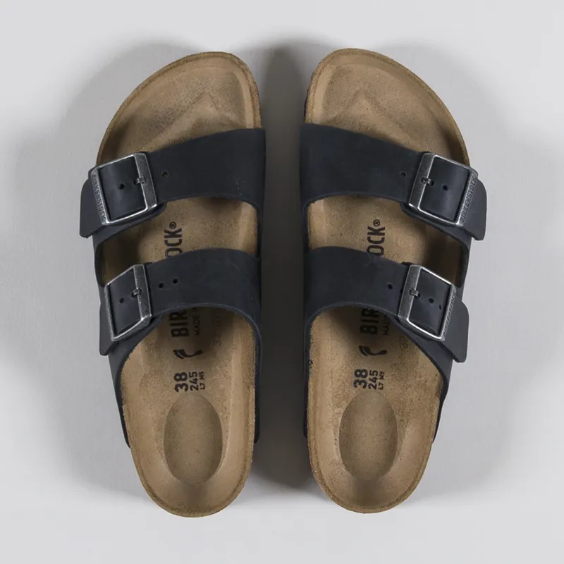 Birkenstock Womens Arizona Oiled Leather Narrow Fit Sandals Black-4