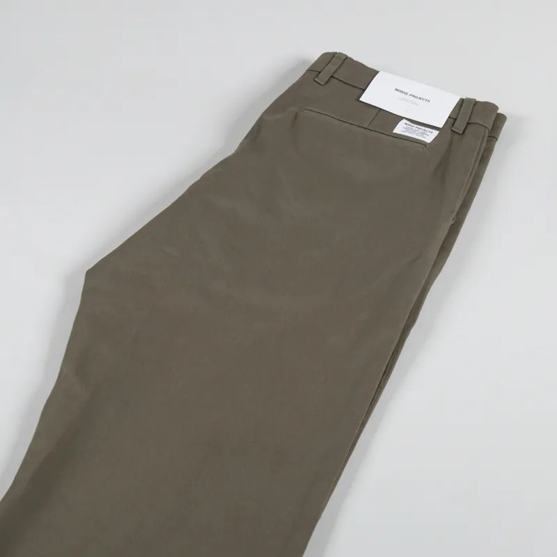 Norse Projects Aros Regular Light Stretch Chino Sediment Green-5