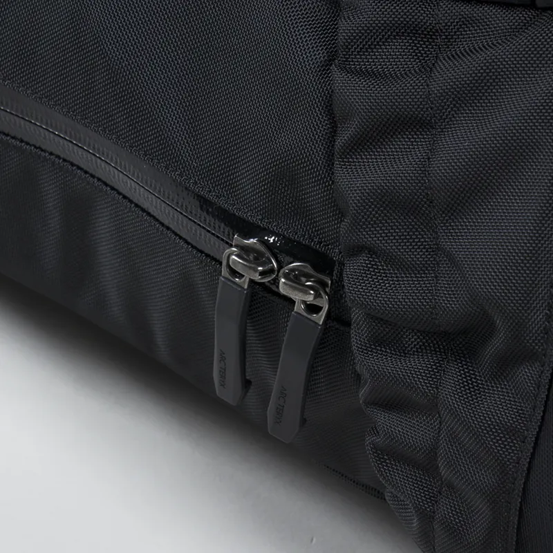 Arc'teryx Arro 22 Backpack Black II-8