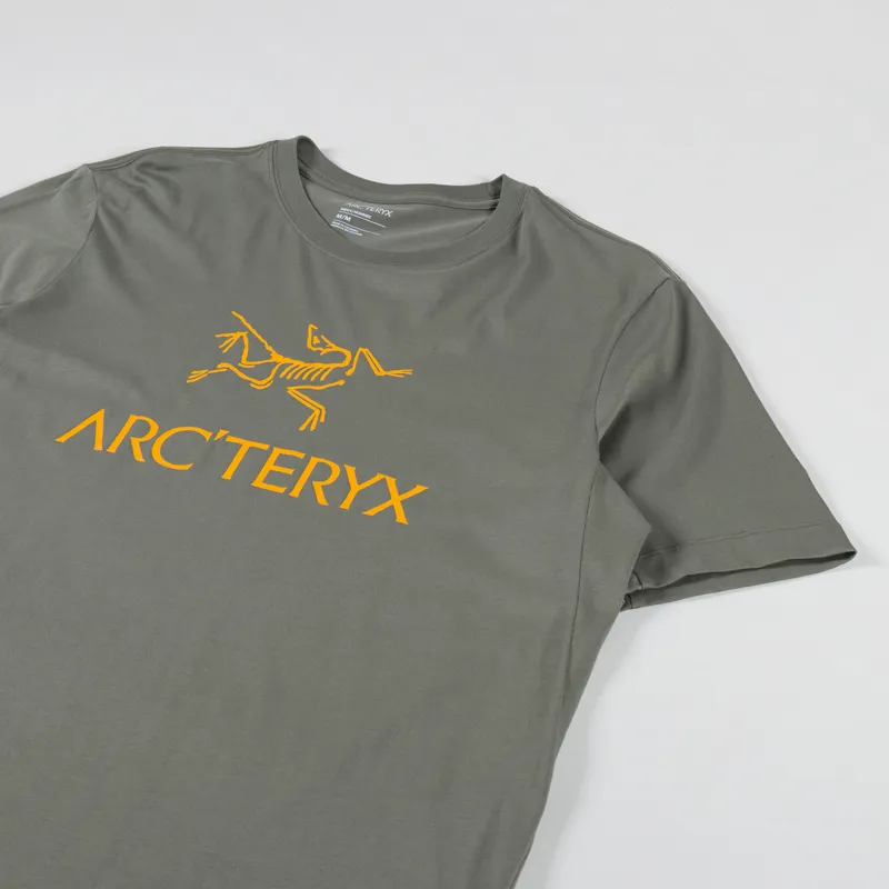 ARC’TERYX Arc Word Logo SS グレー ARC'TERYX-ARC'WORD LOGO SS M FORAGE - T-shirt