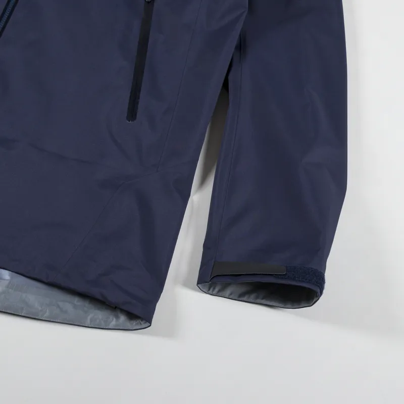 Arc'teryx Beta GORE-TEX Jacket Black Sapphire-3