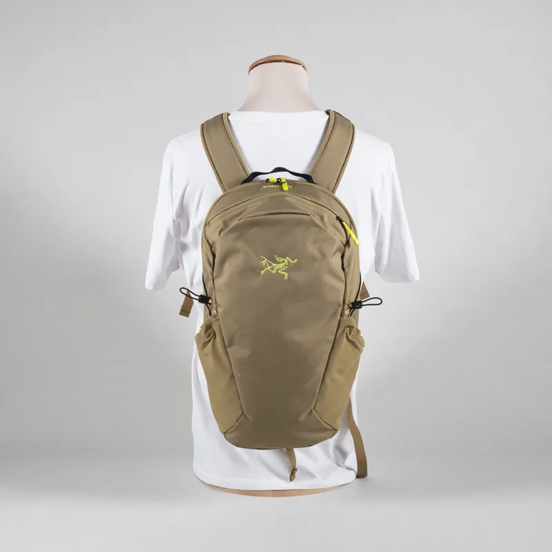 Arc'teryx Mantis 16 Backpack Canvas Euphoria-3