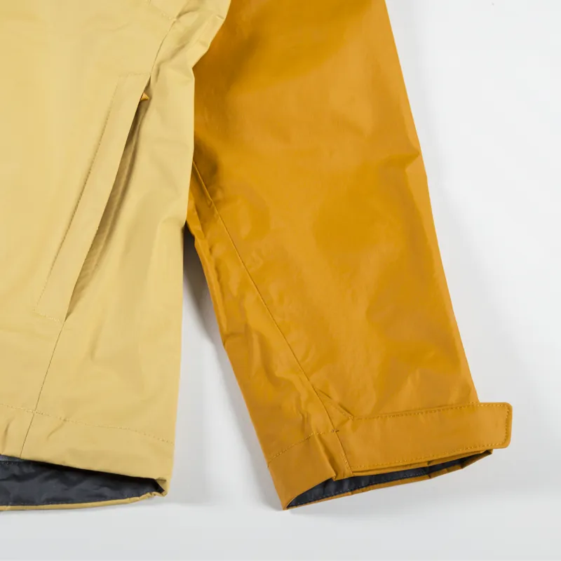 Patagonia Womens Torrentshell 3L Jacket Pufferfish Gold-12