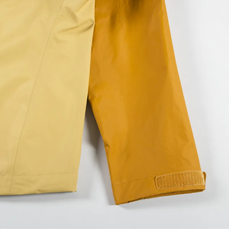 Patagonia Womens Torrentshell 3L Jacket Pufferfish Gold-11