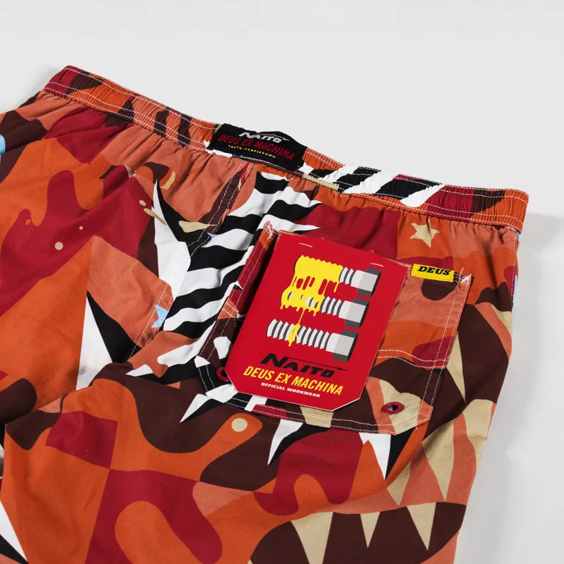 Deus Ex Machina Naito Manuva Short Red-3