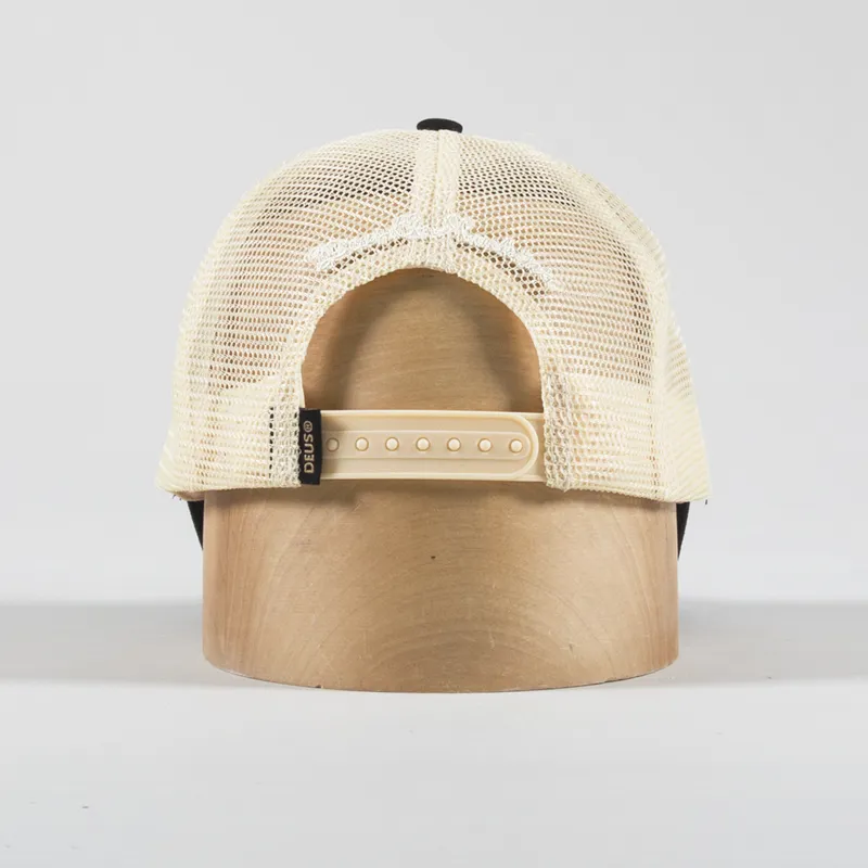 Deus Ex Machina Passenger Trucker Black-3