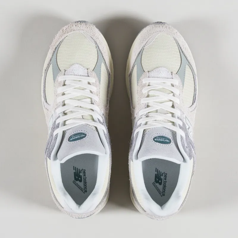 New Balance 2002R Shoes Linen-4