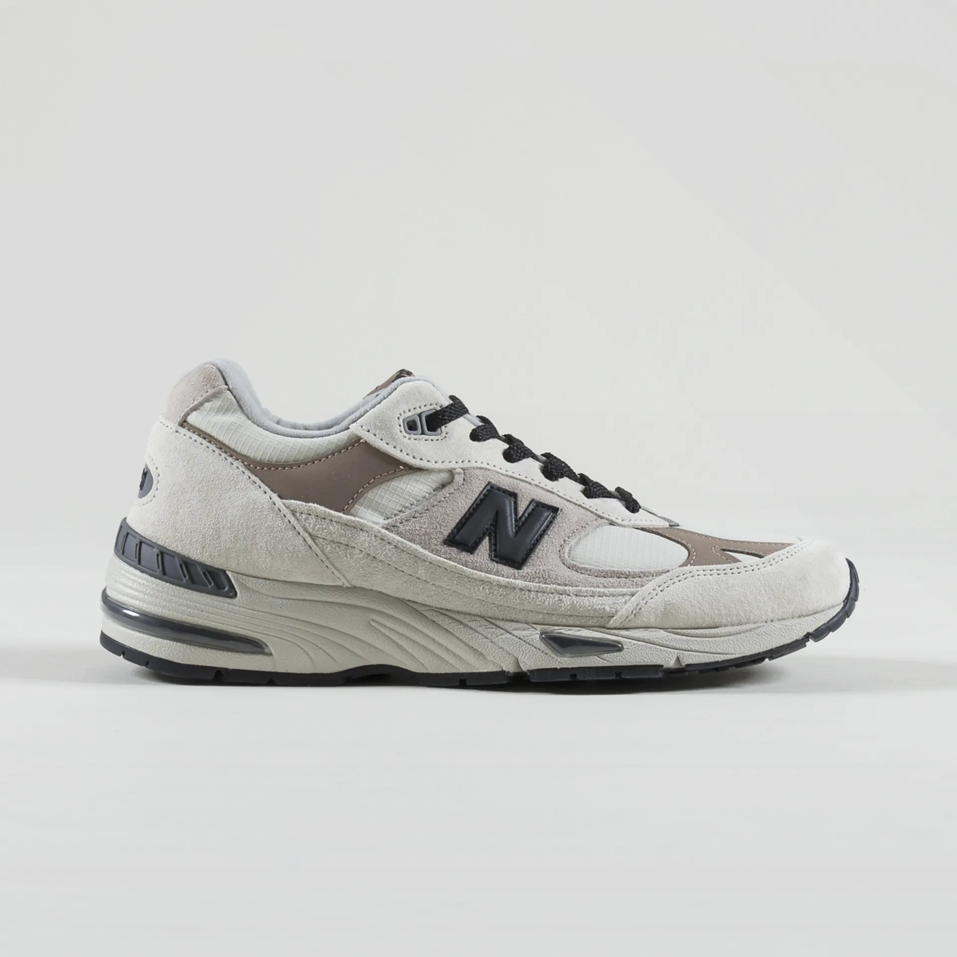 New Balance Mens Made In UK 991 Urban Winter Shoes Pelican White