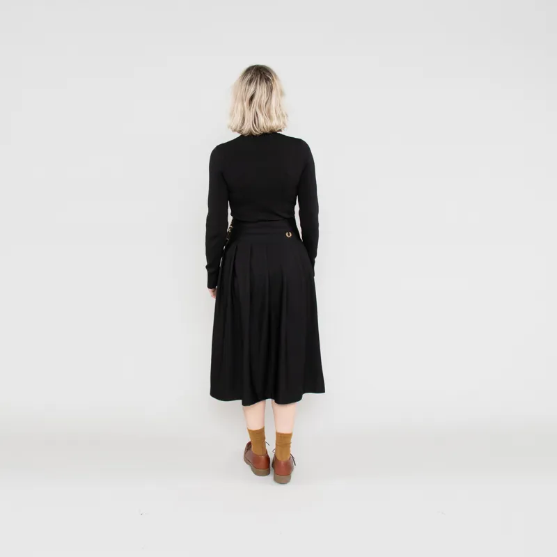 Fred Perry Womens Taped Pleated Skirt Black-3