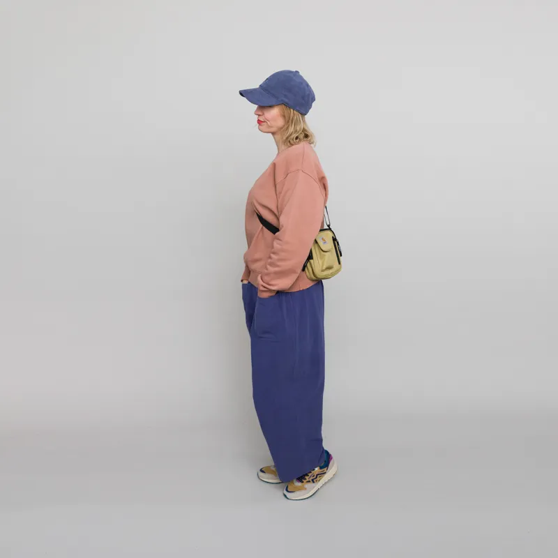 Colorful Standard Womens Classic Organic Crew Sweat Rosewood Mist-3