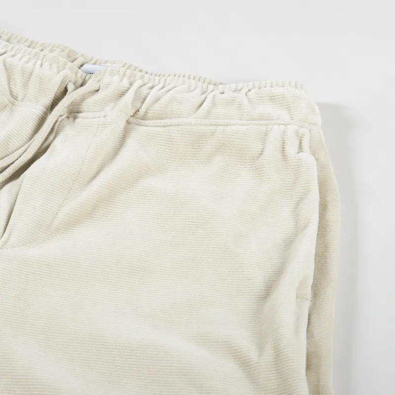 Unfeigned Bermuda Sport Short Velour Tidal Foam-3