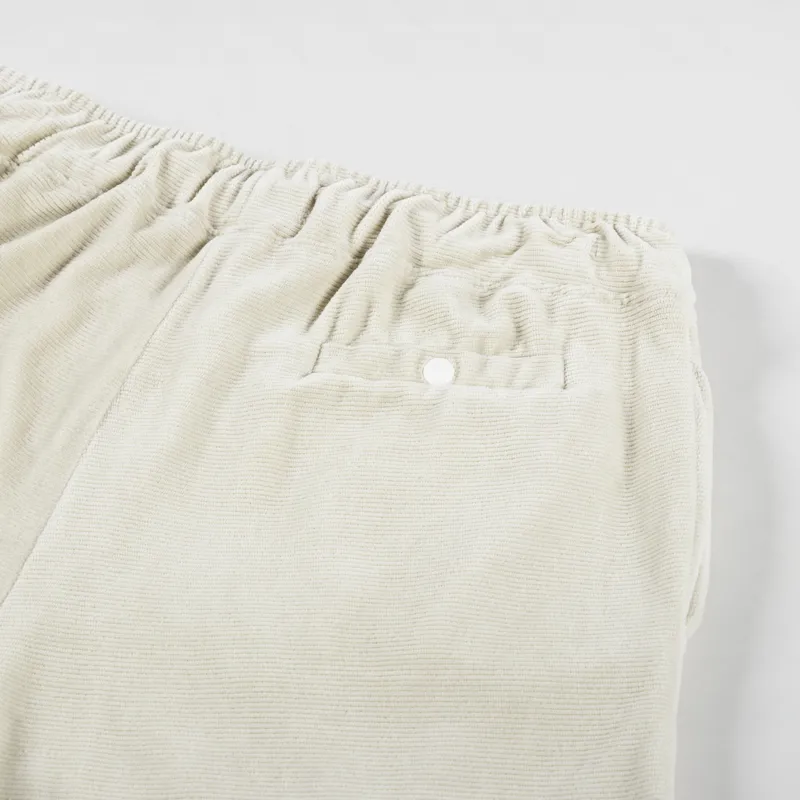 Unfeigned Bermuda Sport Short Velour Tidal Foam-4