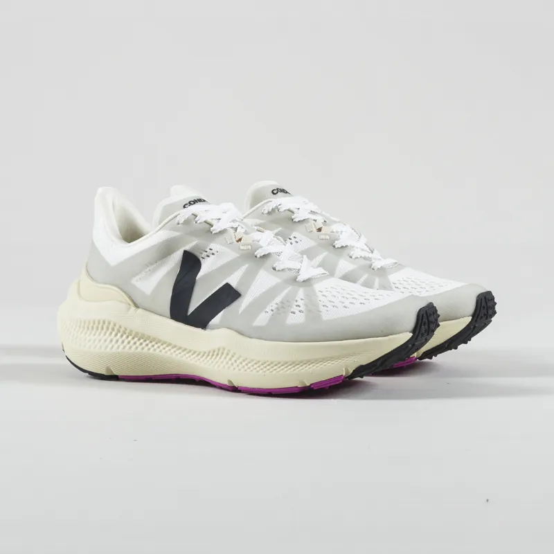 Veja Condor 3 Engineered Mesh Shoe White Black
