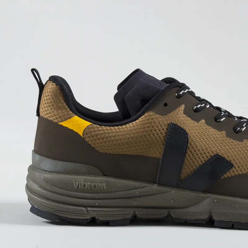 Veja Dekkan Alveomesh Shoes Tent Black Ouro-5