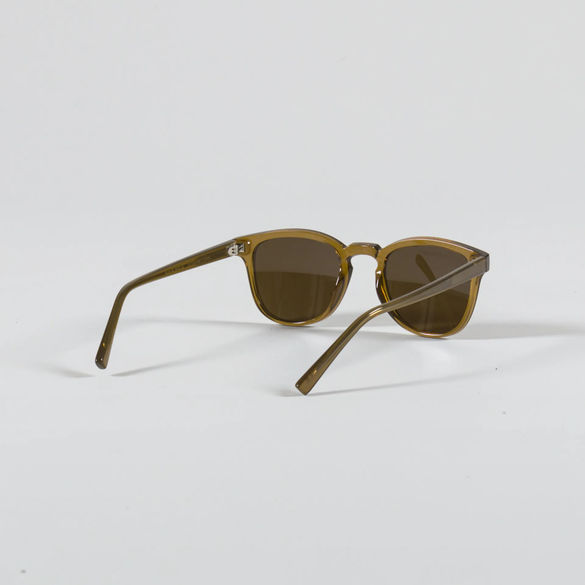 A.KJÆRBEDE Bate Sunglasses - Grey Transparent main image 1