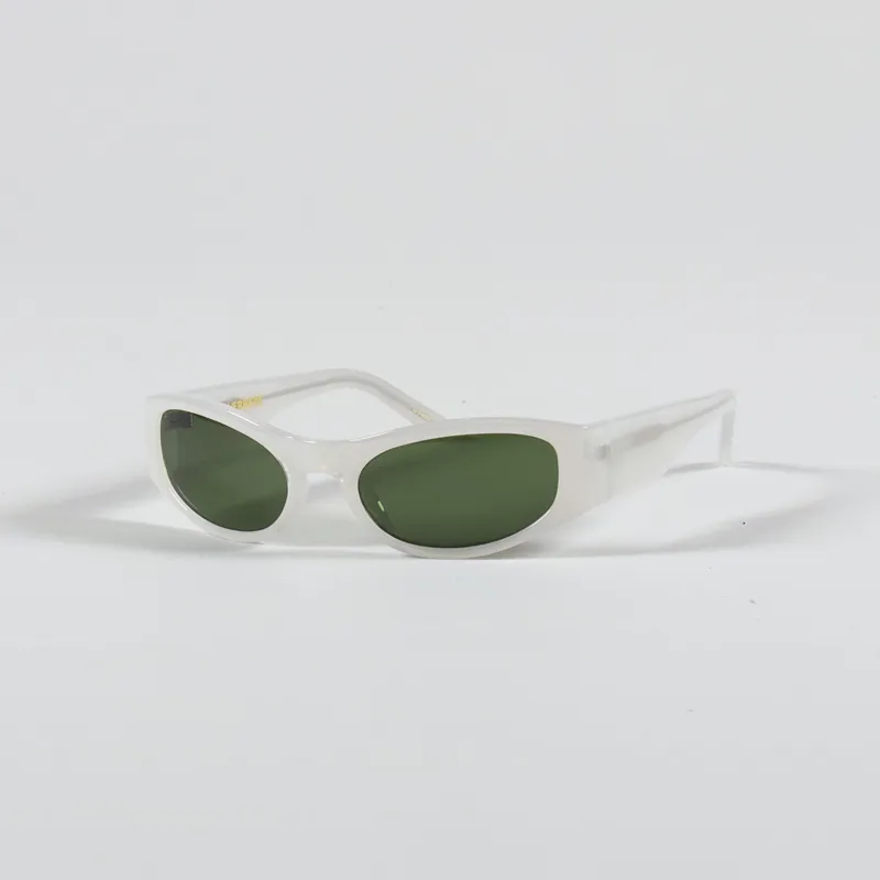 A.Kjaerbede Gust Sunglasses Cream Bone