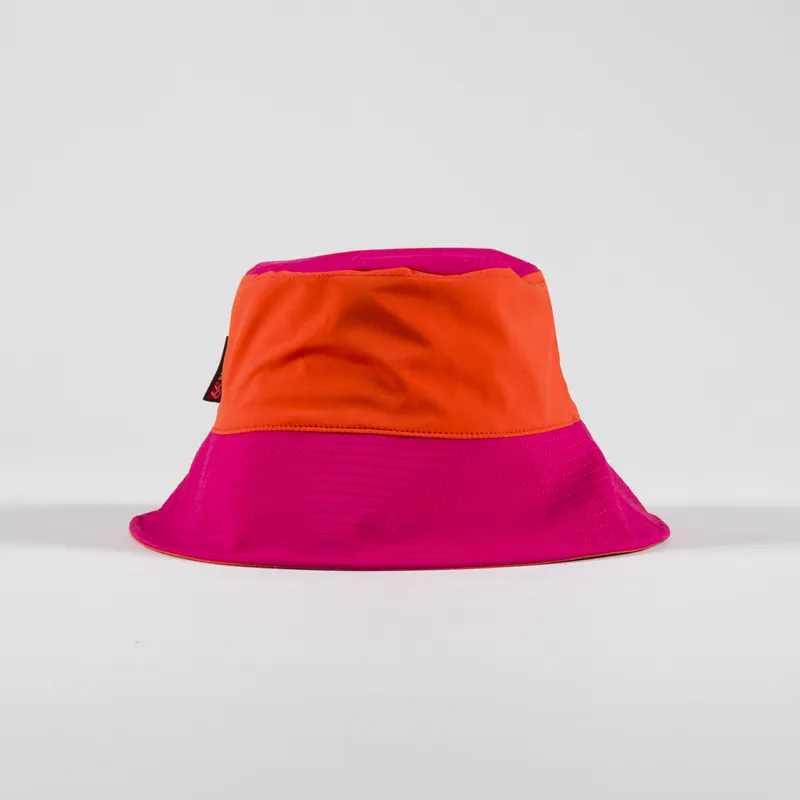 66 North Kria Bucket Hat Bright Red-2
