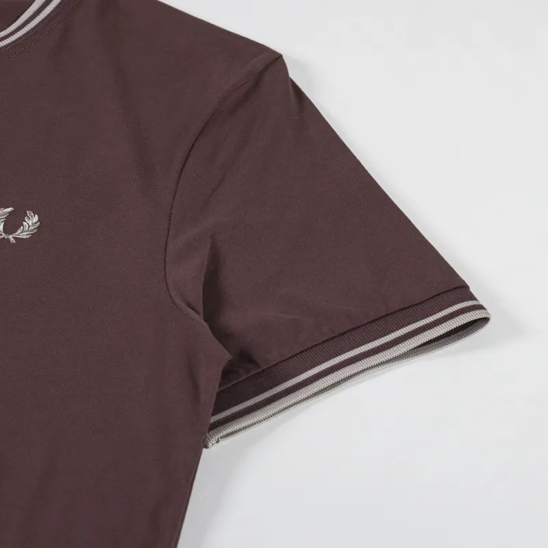 Fred Perry Twin Tipped T Shirt Brick Warm Grey-2
