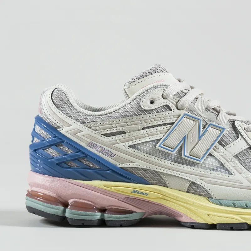 New Balance 1906N Shoes Angora-5