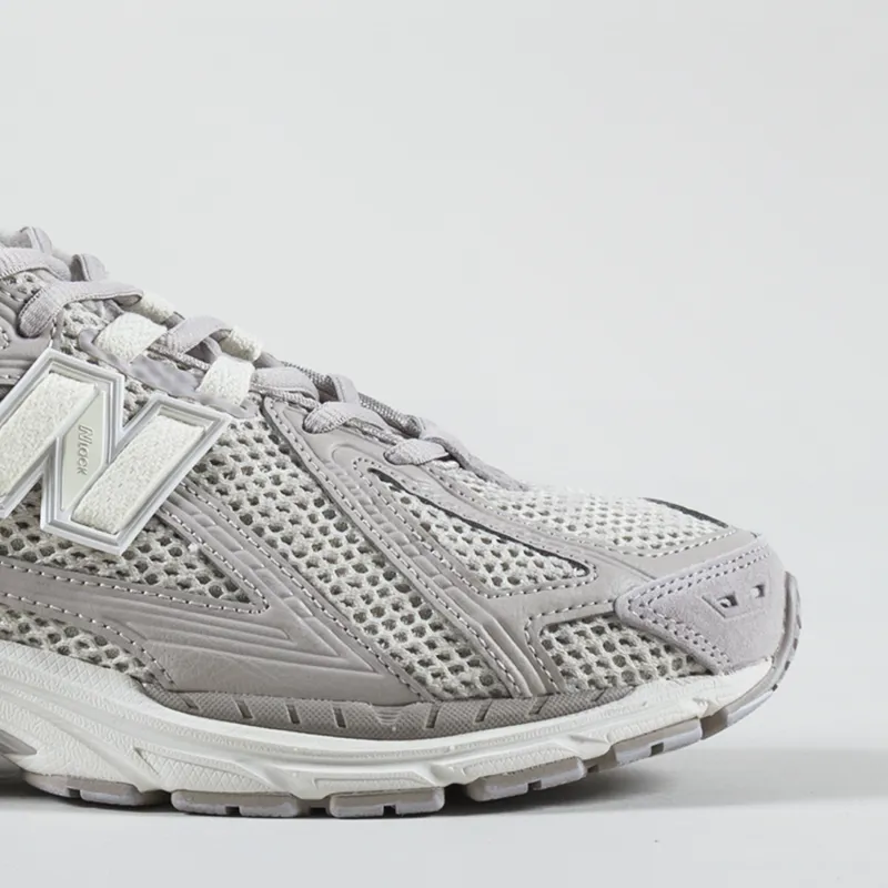 New Balance 1906R Shoes Moonrock-5