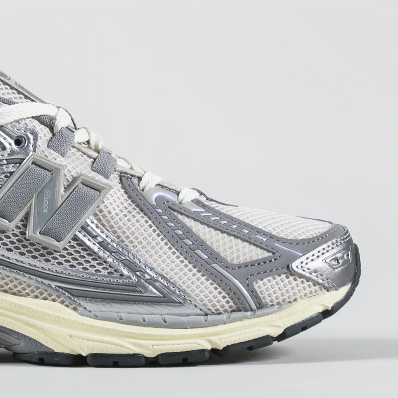 New Balance 1906R Shoes Moonrock-5