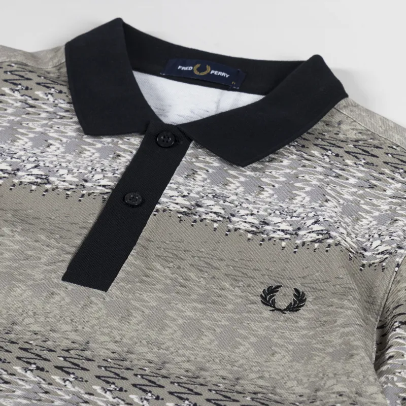 Fred Perry Wave Graphic Polo Shirt Warm Grey-4