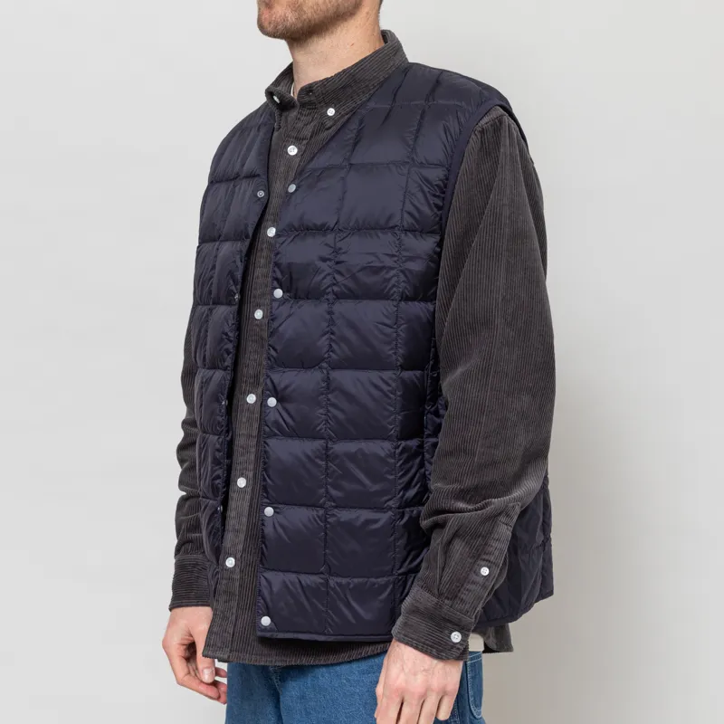 Taion V-Neck Button Down Vest Navy-1