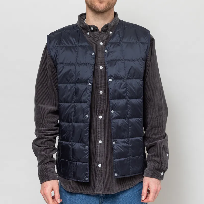 Taion V-Neck Button Down Vest Dark Navy