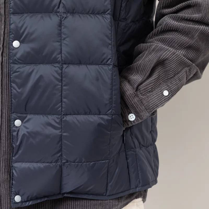 Taion V-Neck Button Down Vest Dark Navy-8