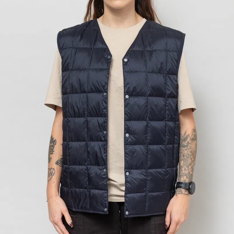 Taion V-Neck Button Down Vest Dark Navy-1