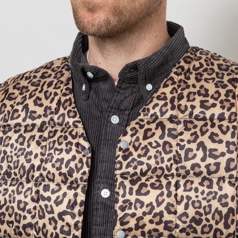 Taion V-Neck Button Down Vest Khaki Leopard-8