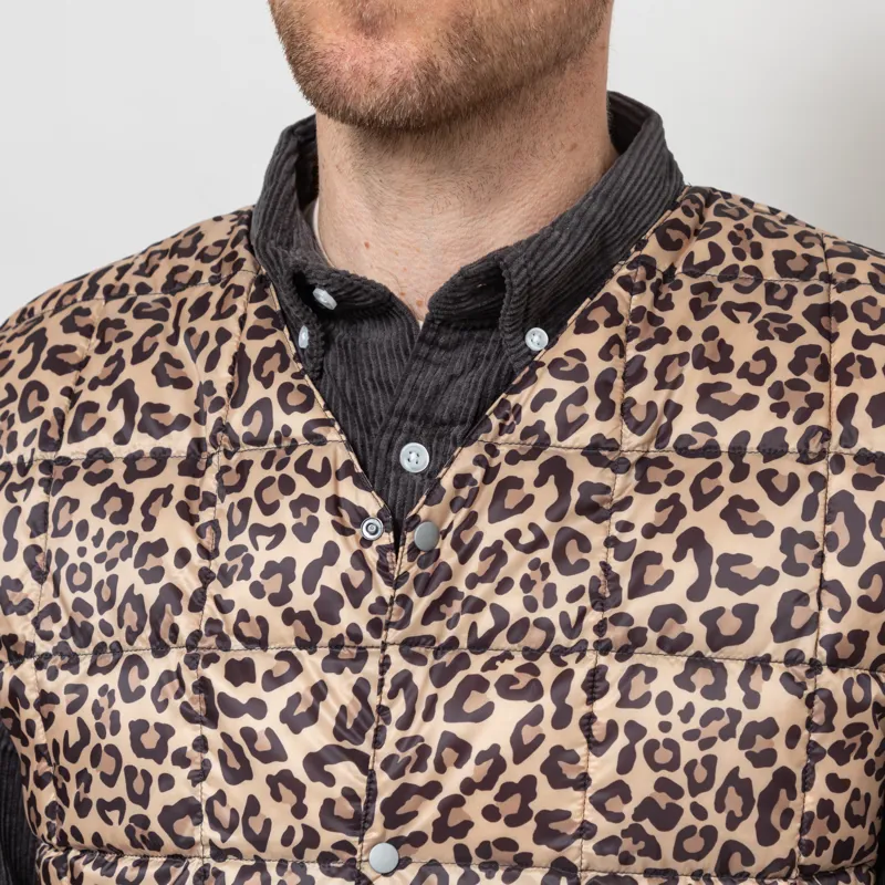 Taion V-Neck Button Down Vest Khaki Leopard-7