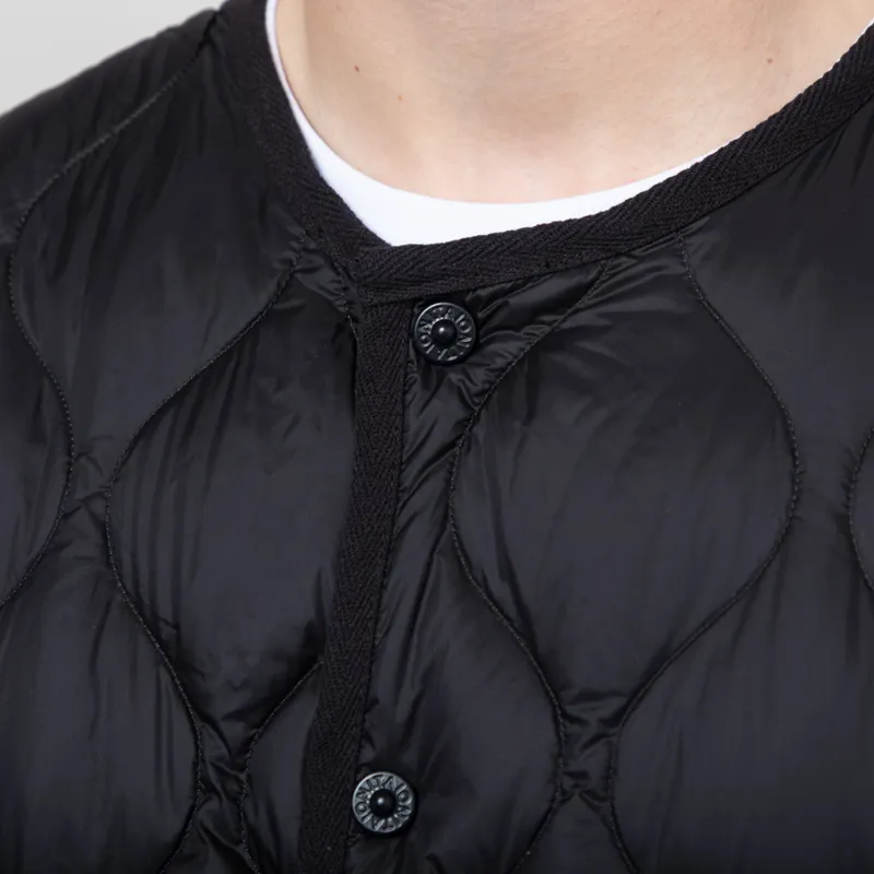 Taion Military Crewneck Down Vest Black-6