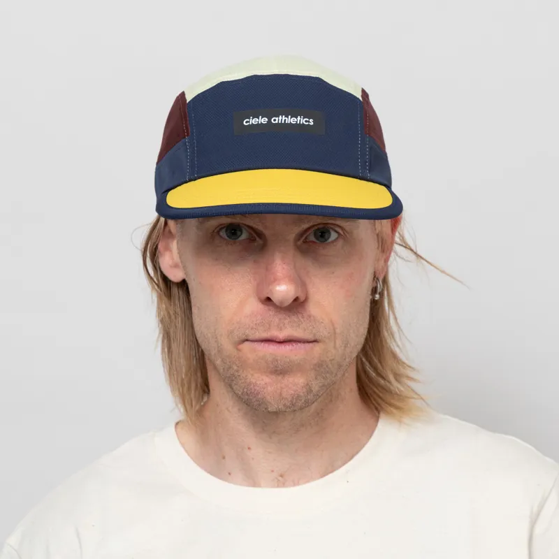 Ciele GOCap Field Iconic Bar Deep Space Dark Wine Red-1