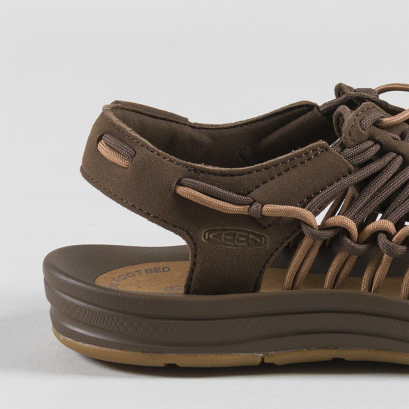 Keen UNEEK Sandals Dark Earth Chipmunk-4